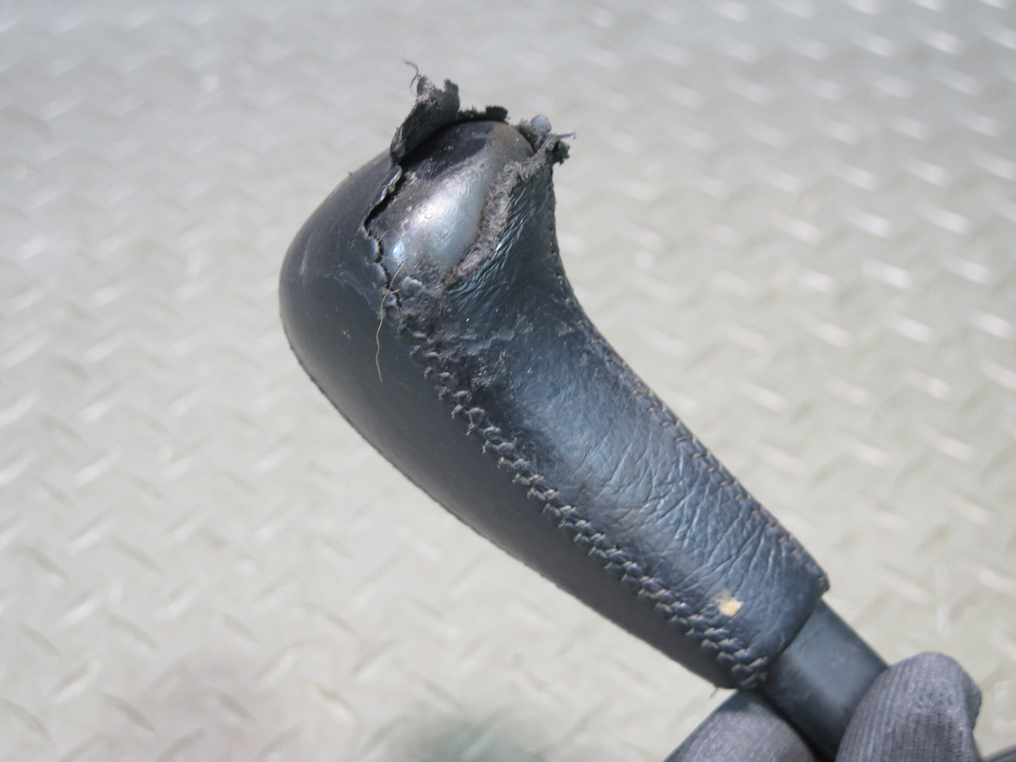 1996-1997 Lexus FZJ80L LX450 A/T Automatic Transmission Gear Shifter Lever