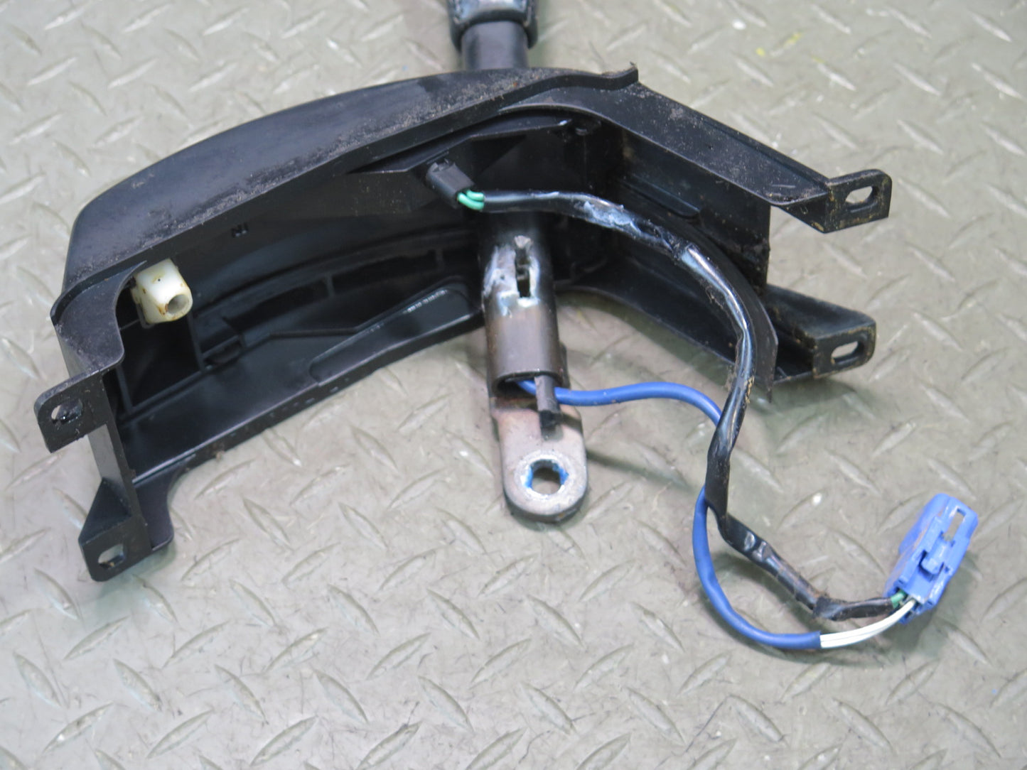 1996-1997 Lexus FZJ80L LX450 A/T Automatic Transmission Gear Shifter Lever