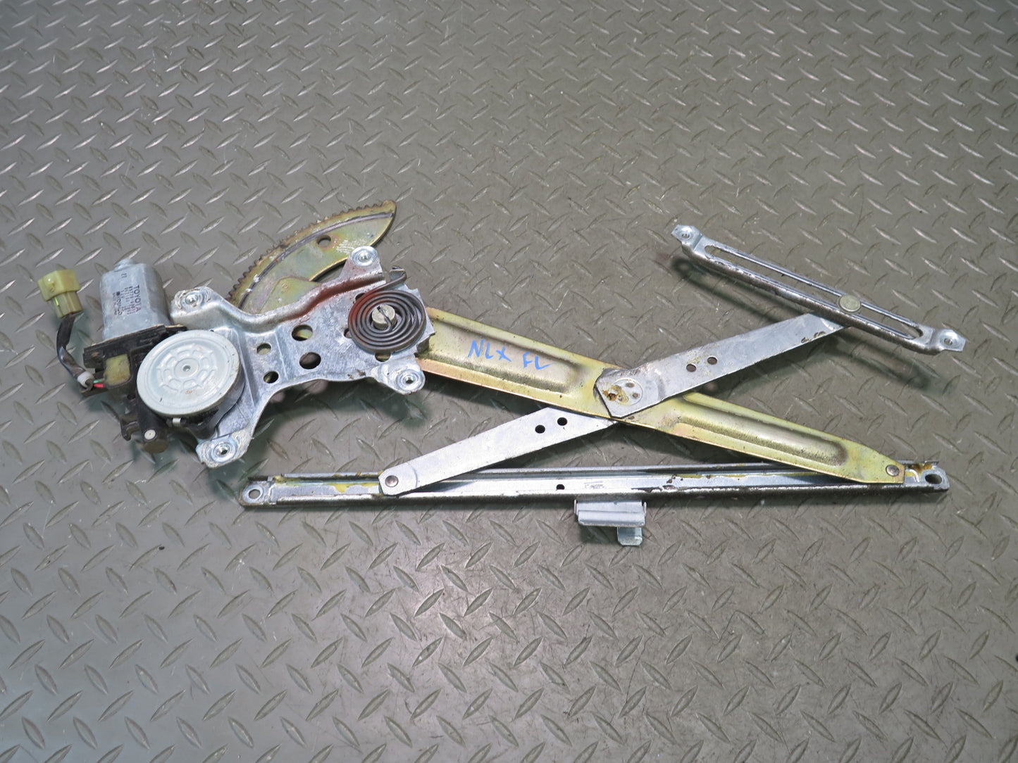 1996-1997 Lexus FZJ80L LX450 Front Left Door Window Regulator w Motor