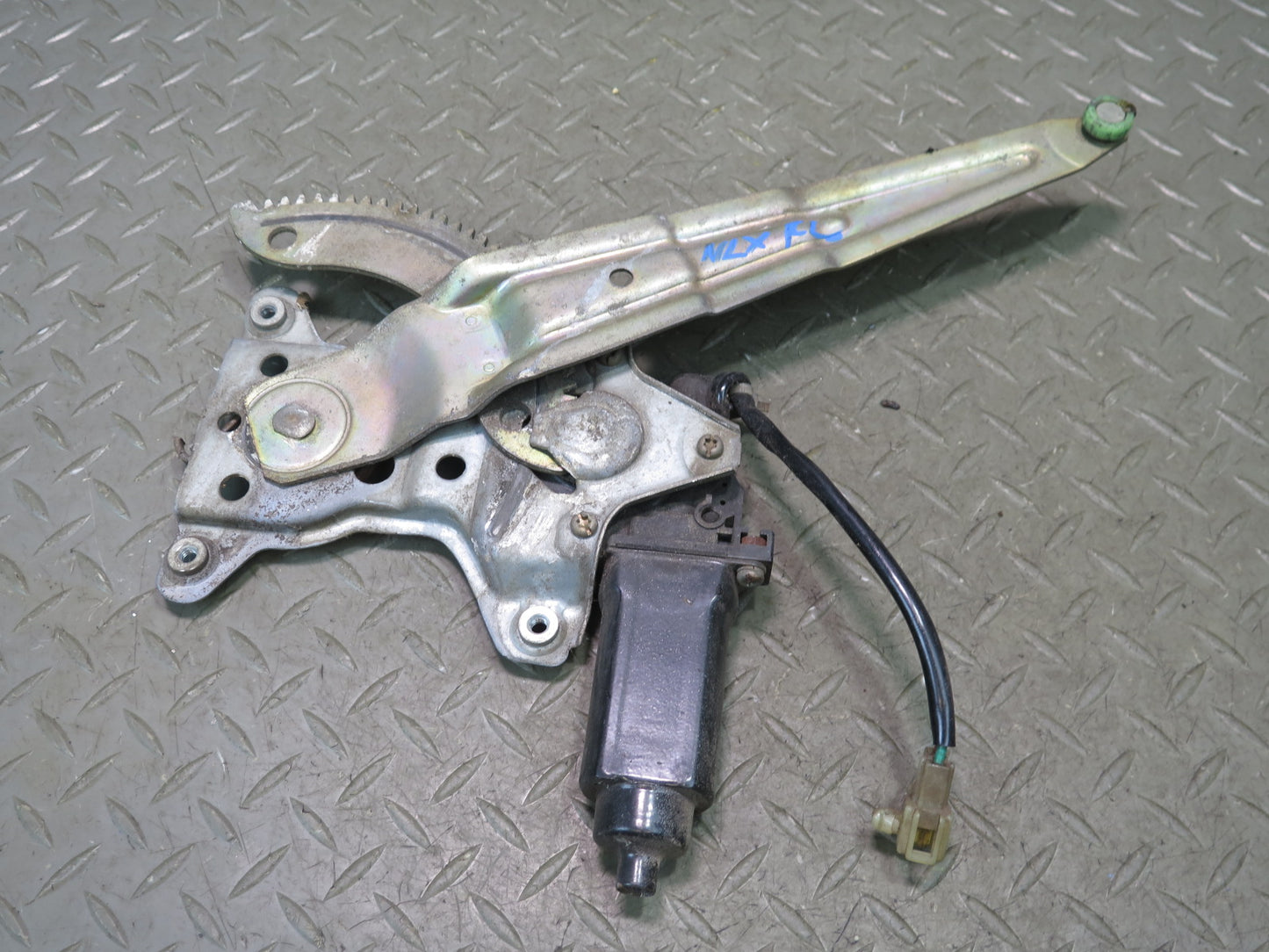 1996-1997 Lexus FZJ80L LX450 Rear Left Door Window Regulator w Motor