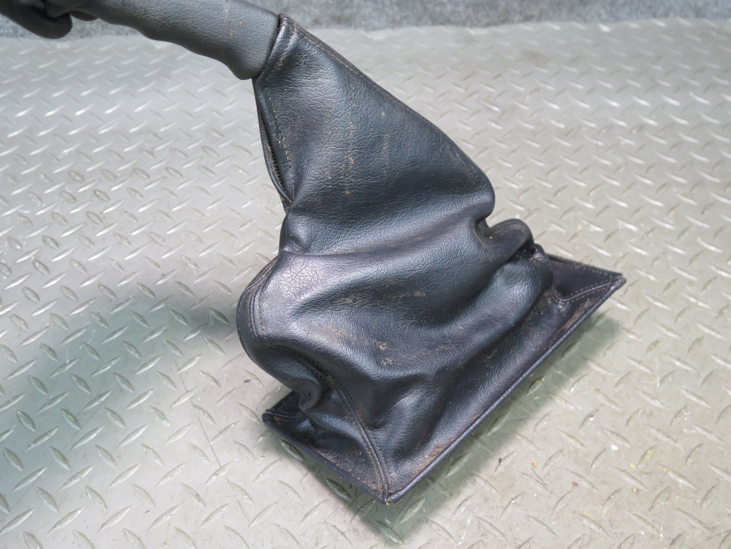 1996-1997 Lexus FZJ80L LX450 Emergency Parking Hand Brake Handle w Boot