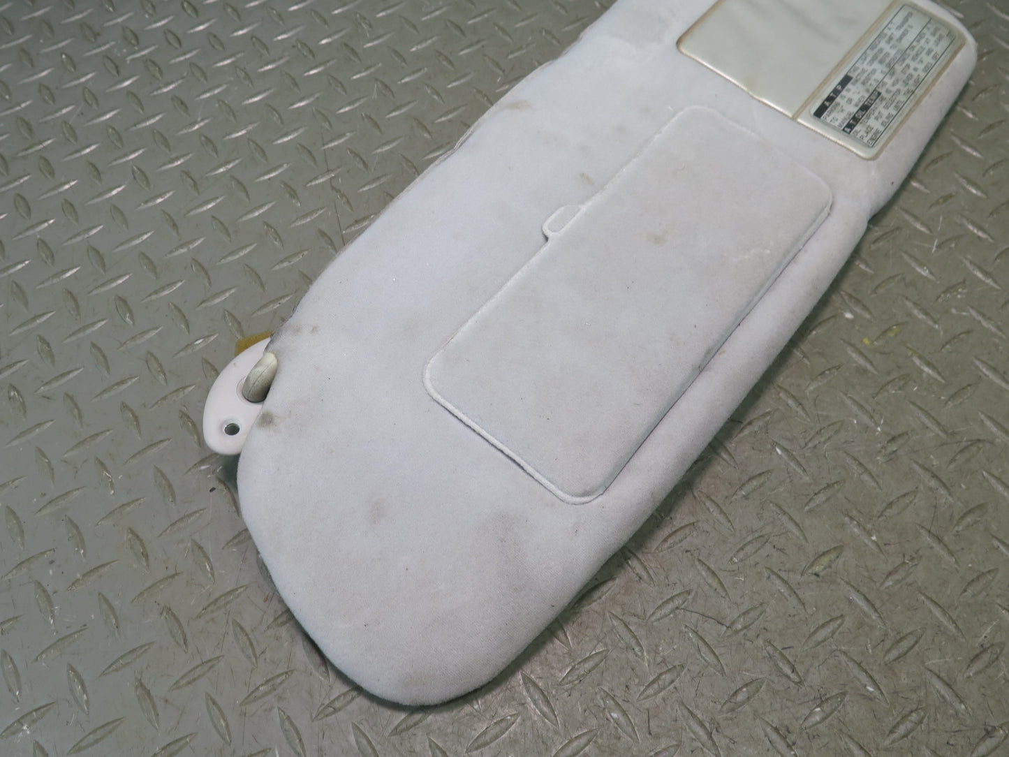 1996-1997 Lexus FZJ80L LX450 Front Left Sun Visor Shade