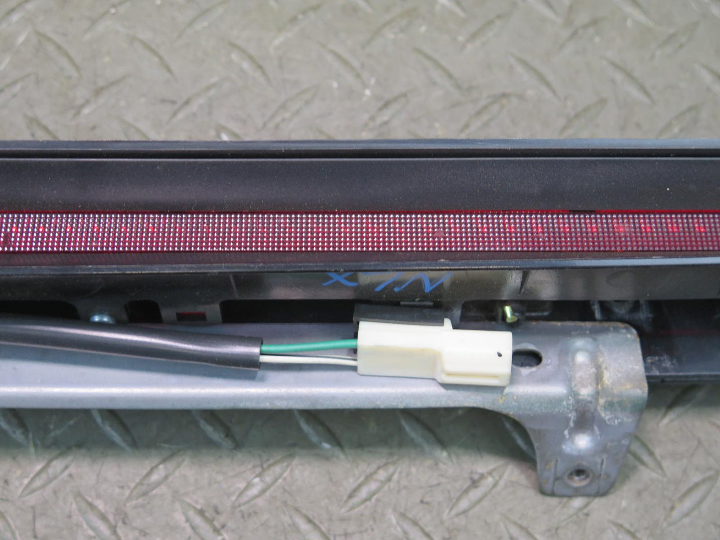 1996-1997 Lexus FZJ80L LX450 Rear Third 3RD Brake Light Lamp