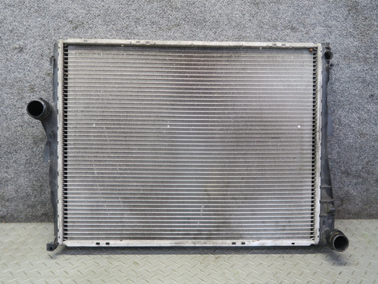 03-05 BMW E85 Z4 M54 M/T Engine Cooling Radiator OEM