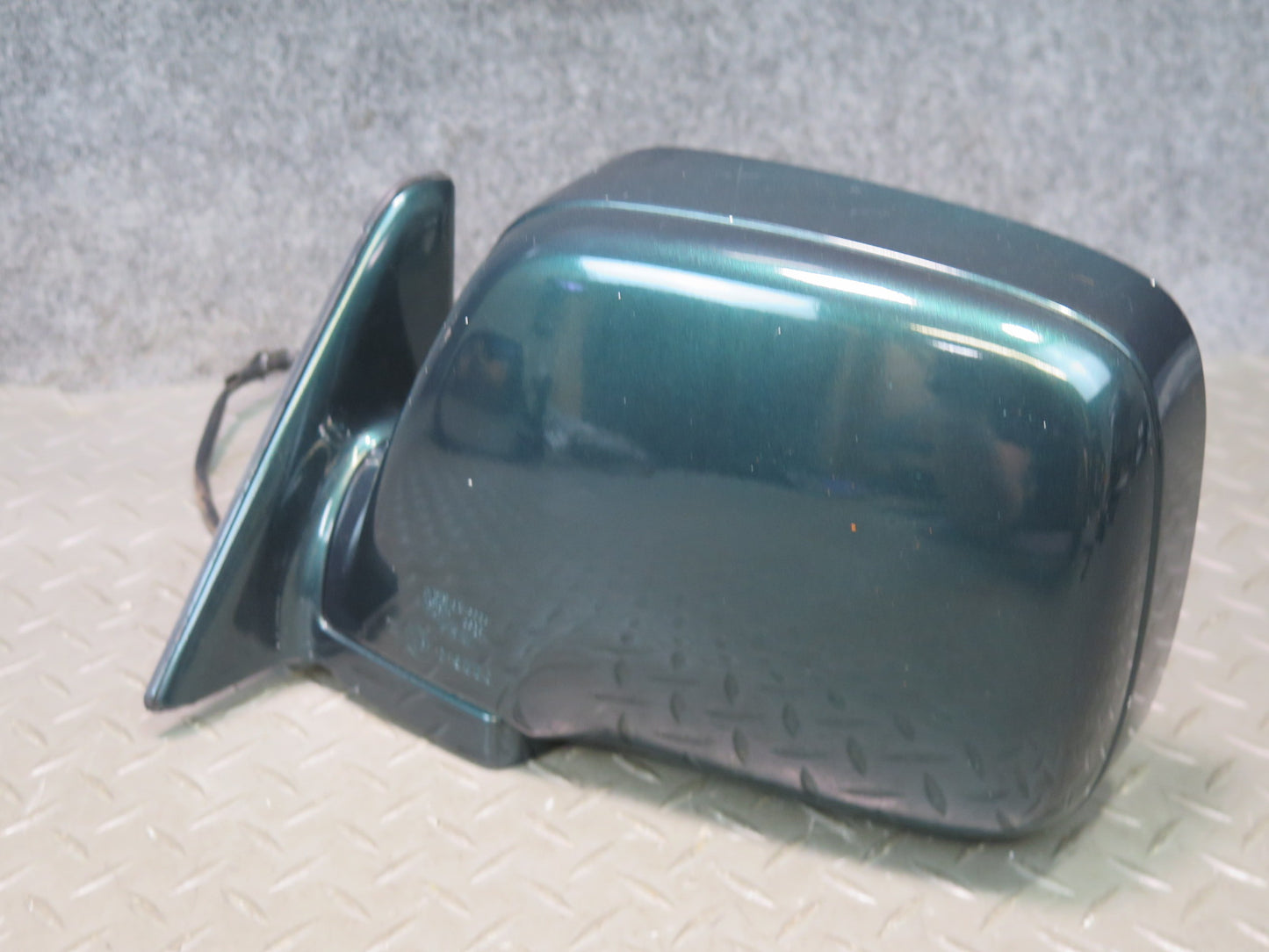 1996-1997 Lexus FZJ80L LX450 Left Driver Side View Exterior Power Mirror Green