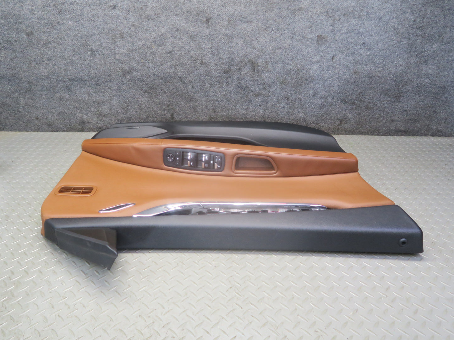 2017-2021 Maserati Quattroporte M156 Front Door Interior Trim Panel Set of 2