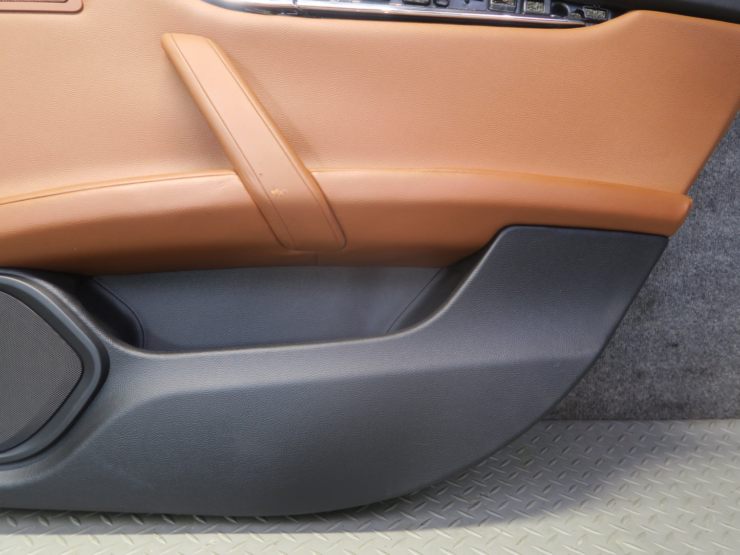 2017-2021 Maserati Quattroporte M156 Rear Door Interior Trim Panel Set of 2