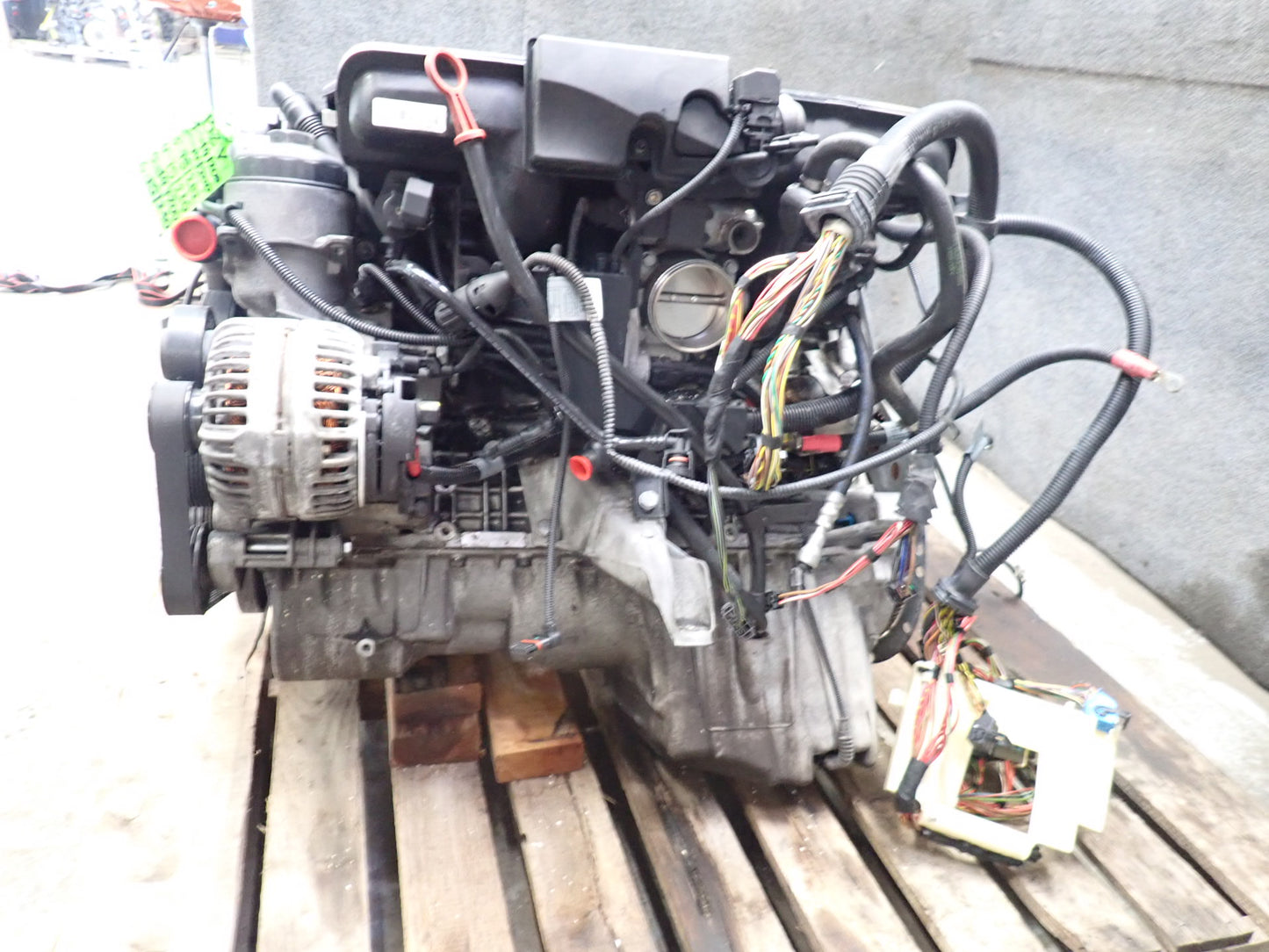 03-05 BMW E85 Z4 RWD A/T 3.0L M54 M54B30 Complete Engine Motor 78K Miles OEM