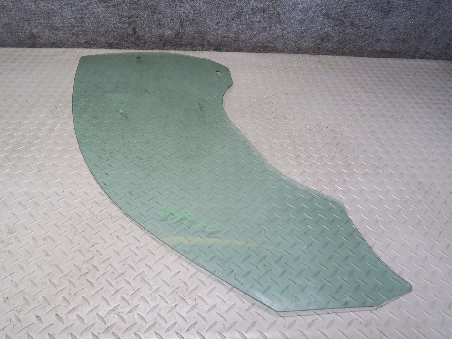 08-15 Audi TT S 8J Coupe Front Left Driver Side Door Window Glass OEM