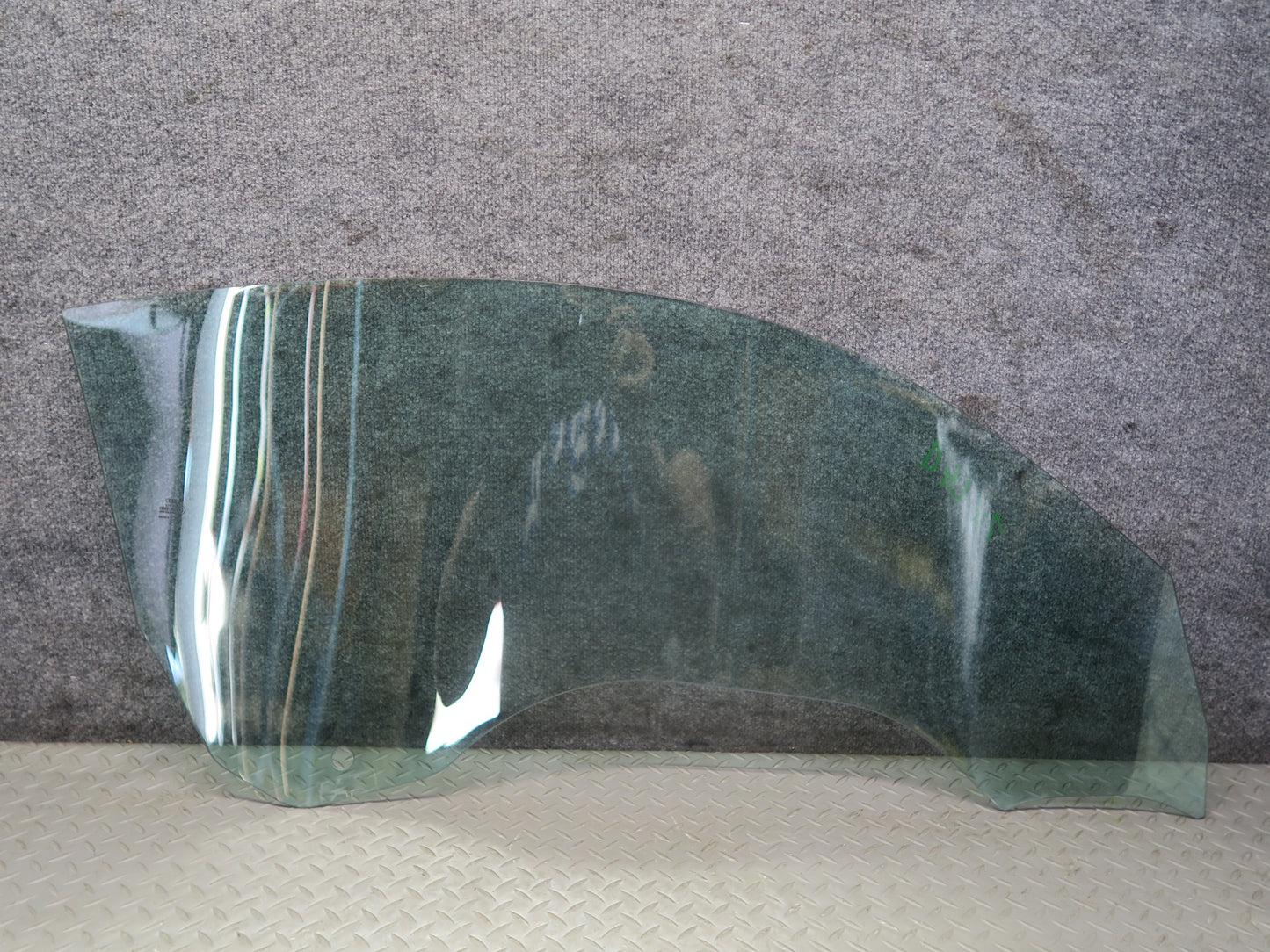 08-15 Audi TT S 8J Coupe Front Left Driver Side Door Window Glass OEM