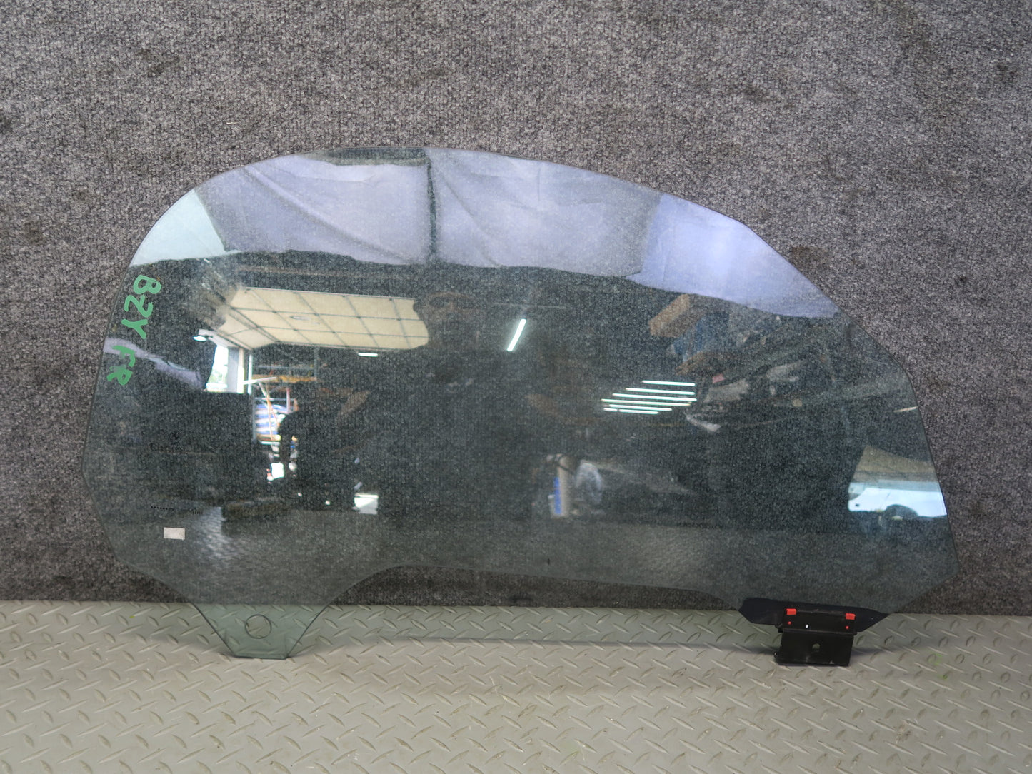 03-08 BMW E85 Z4 Front Right Passenger Door Window Glass OEM