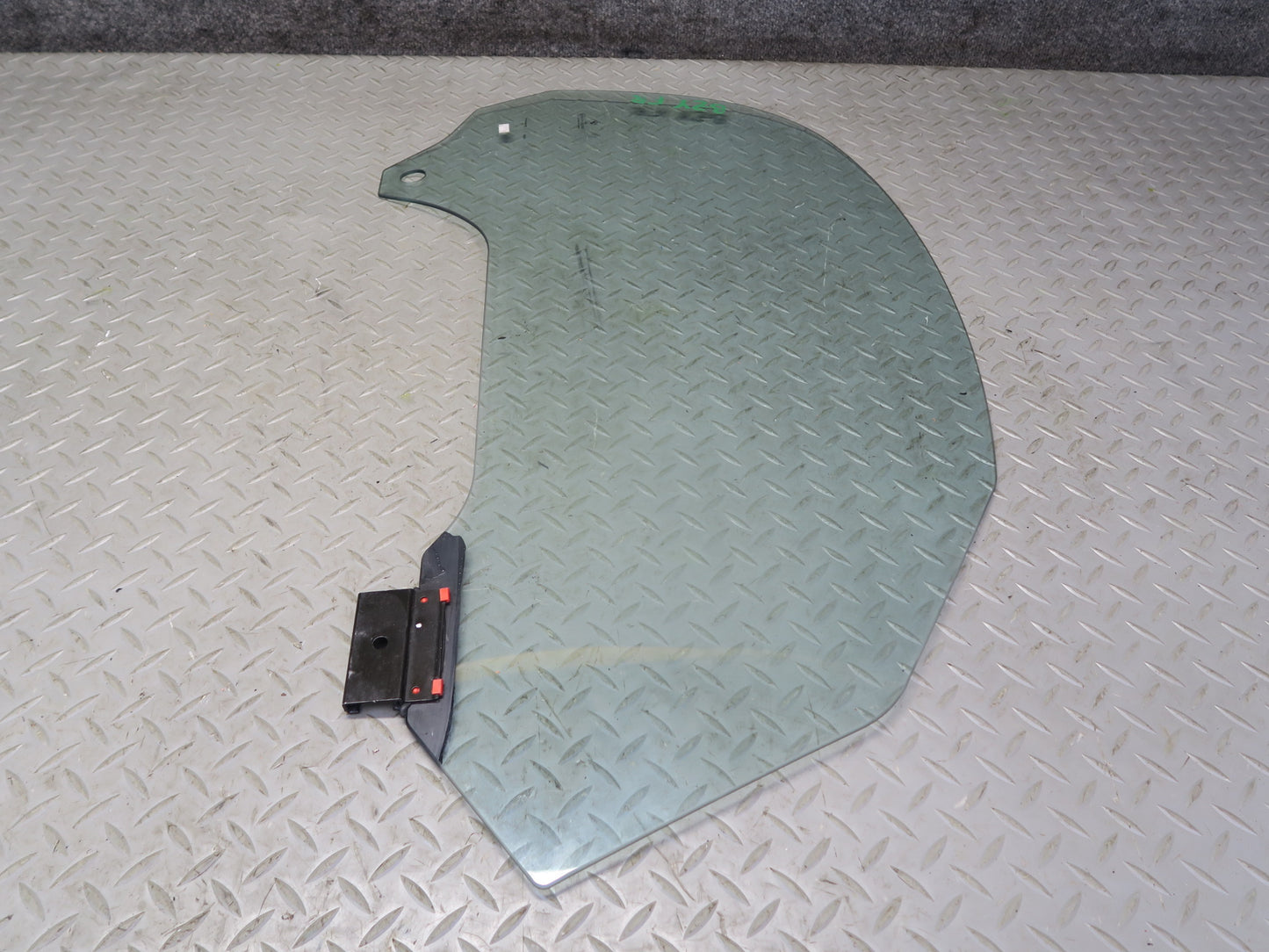 03-08 BMW E85 Z4 Front Right Passenger Door Window Glass OEM