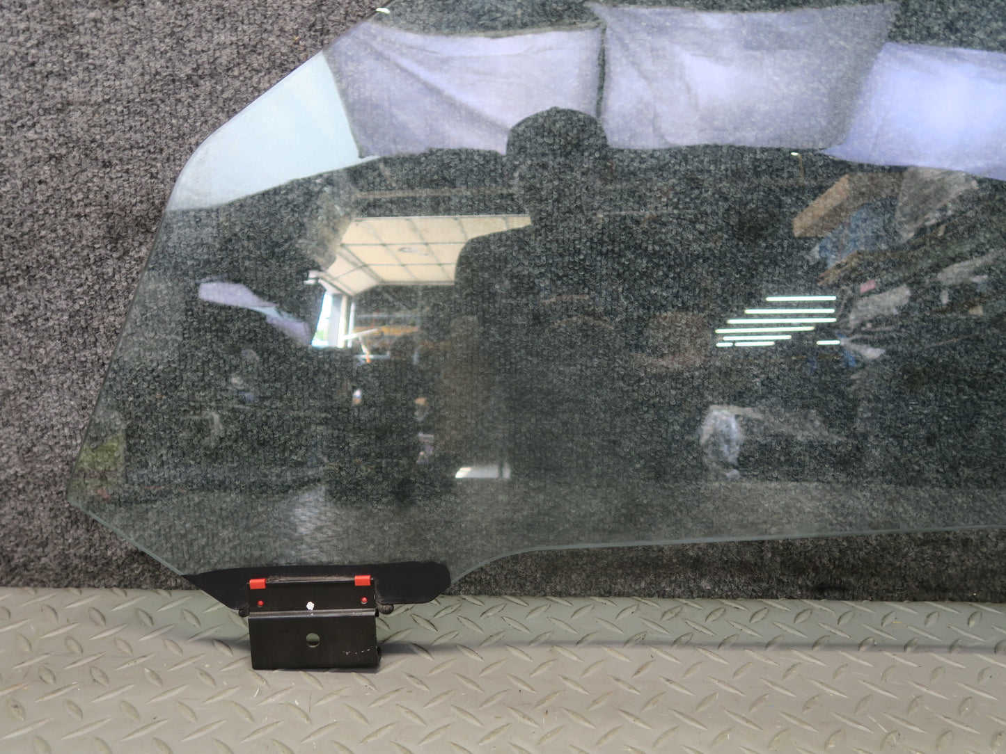 03-08 BMW E85 Z4 Front Left Driver Door Window Glass OEM