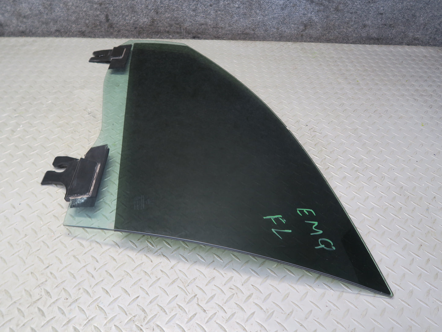 2014-2021 Maserati Quattroporte M156 Front Left Driver Side Door Glass Window