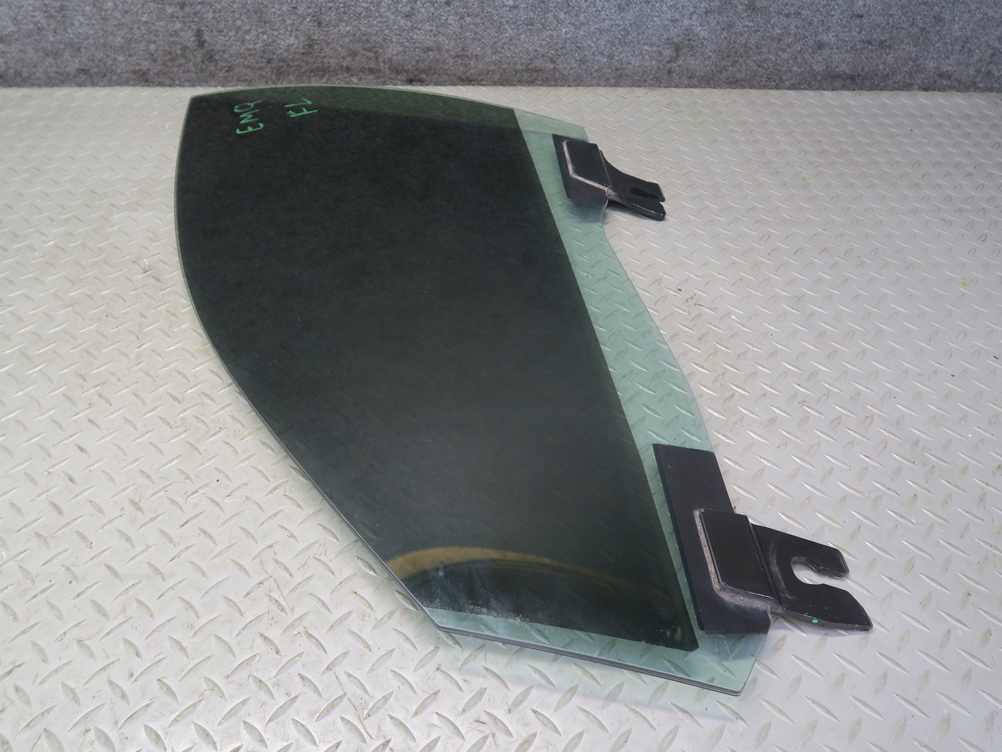 2014-2021 Maserati Quattroporte M156 Front Left Driver Side Door Glass Window