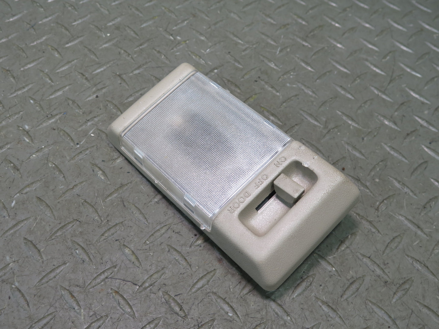 1996-1997 Lexus FZJ80L LX450 Front & Rear Overhead Interior Dome Light Lamp Set