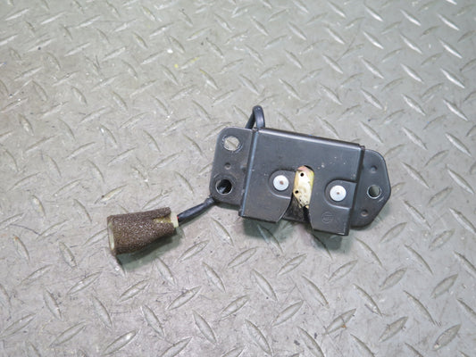 1996-1997 Lexus FZJ80L LX450 Rear Trunk Liftgate Tailgate Lock Latch