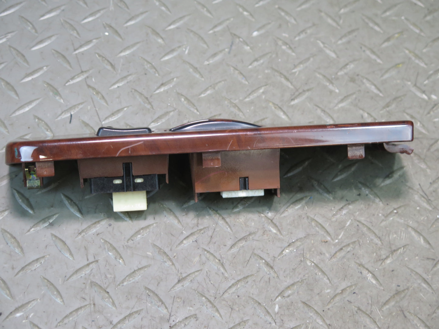 1996-1997 Lexus FZJ80L LX450 Front Right Door Window Switch 74201-60210