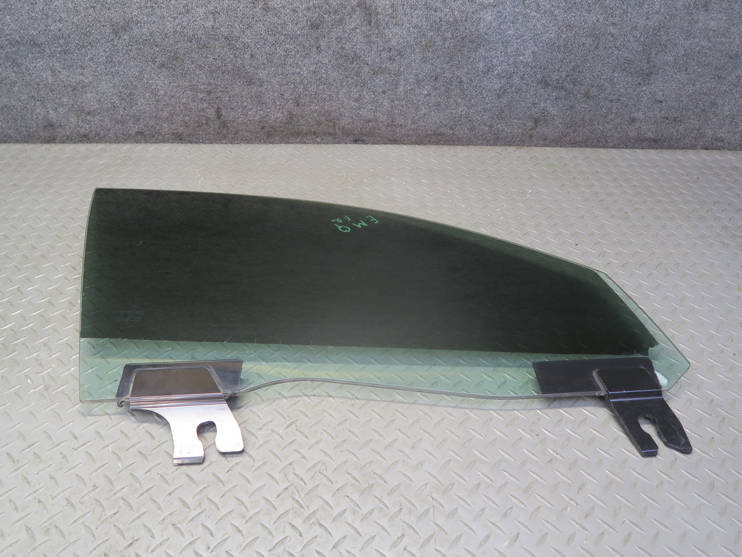 2014-2021 Maserati Quattroporte M156 Front Right Pass Side Door Glass Window