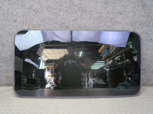 2014-2021 Maserati Quattroporte M156 Upper Sunroof Moon Roof Glass Window