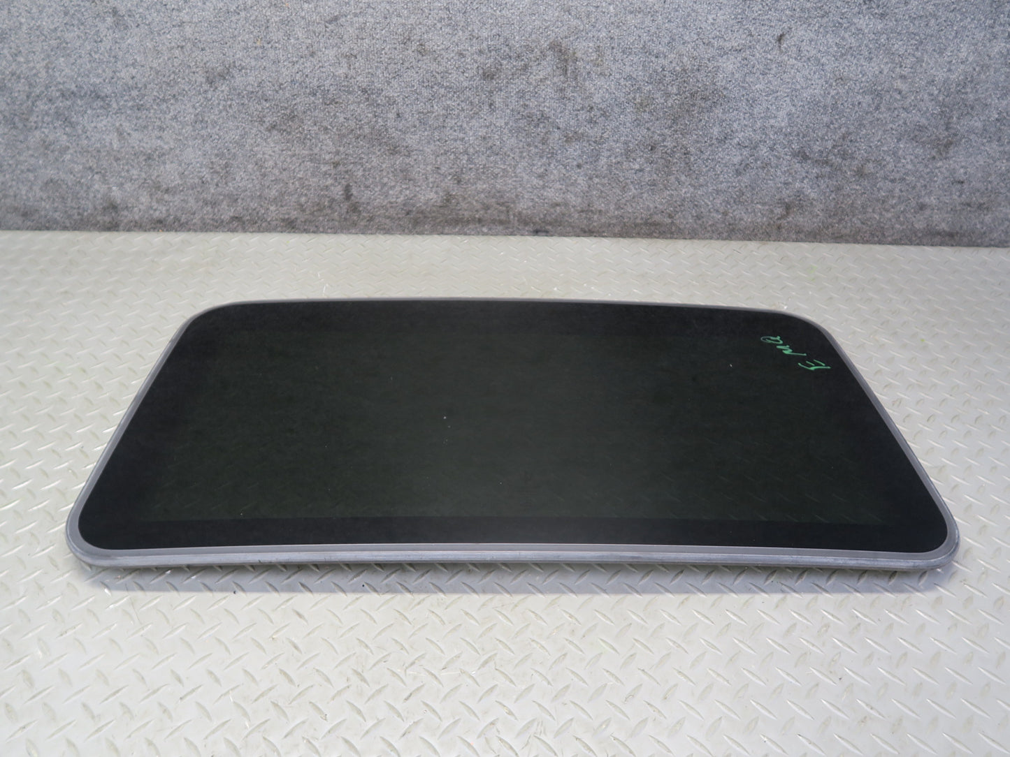 2014-2021 Maserati Quattroporte M156 Upper Sunroof Moon Roof Glass Window