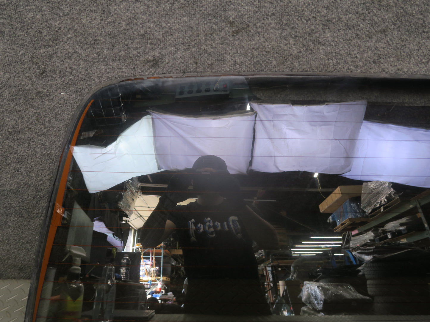 1996-1997 Lexus FZJ80L LX450 Rear Trunk Lid Tailgate Liftgate Glass Window