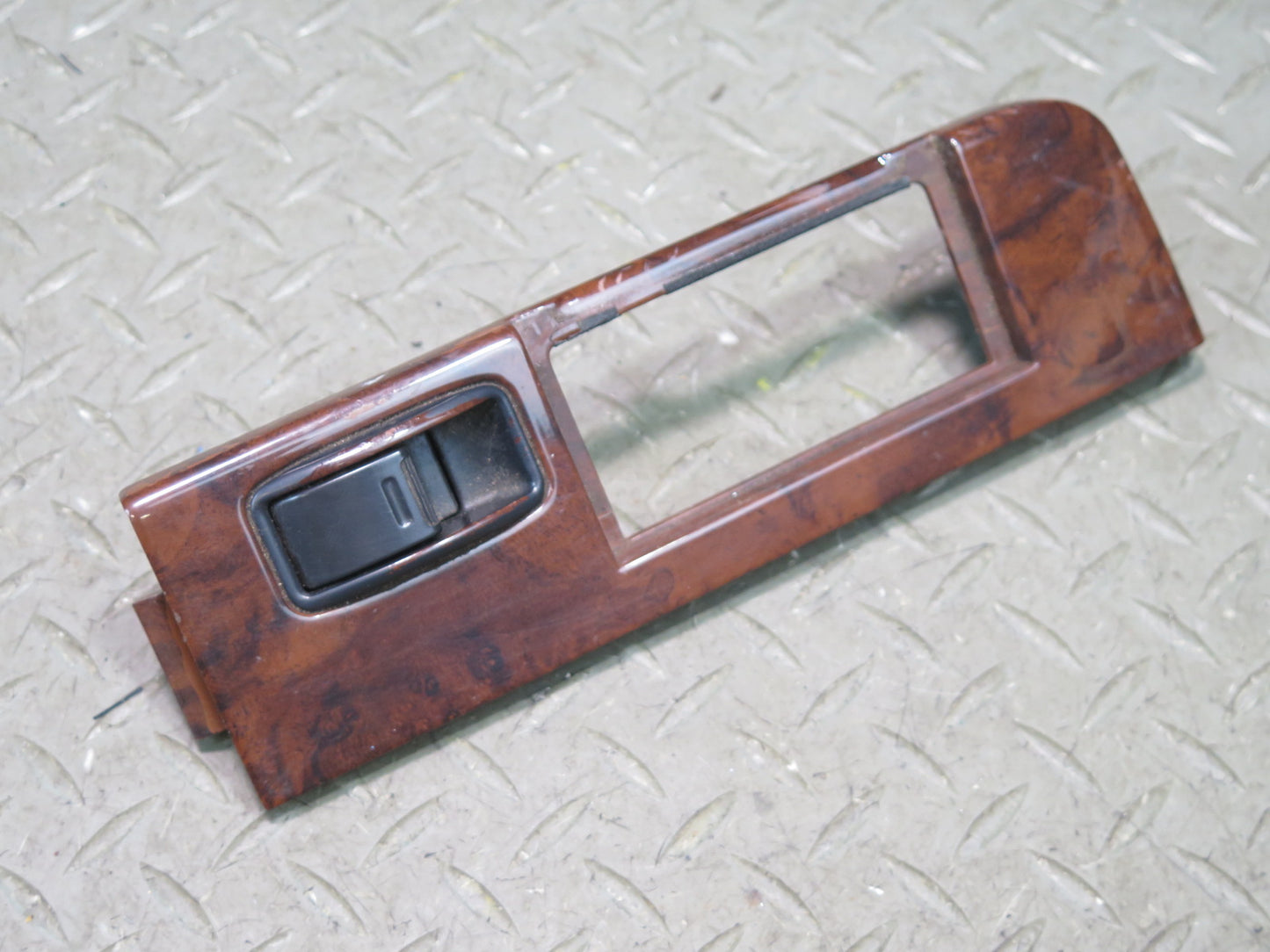 1996-1997 Lexus FZJ80L LX450 Rear Right Door Window Switch w Ash Tray