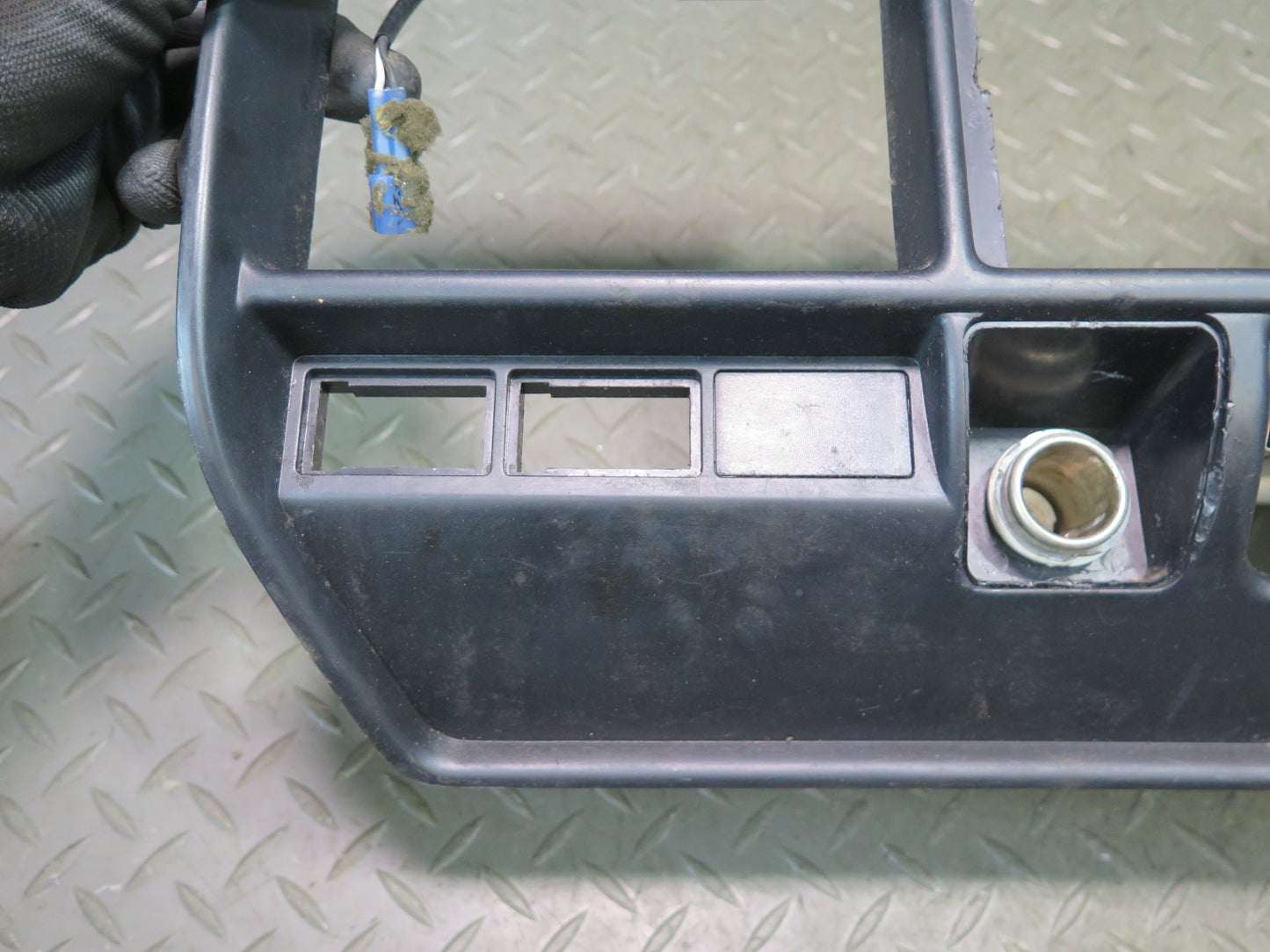 1996-1997 Lexus FZJ80L LX450 Dash Center Radio Trim Bezel Panel 55412-60110