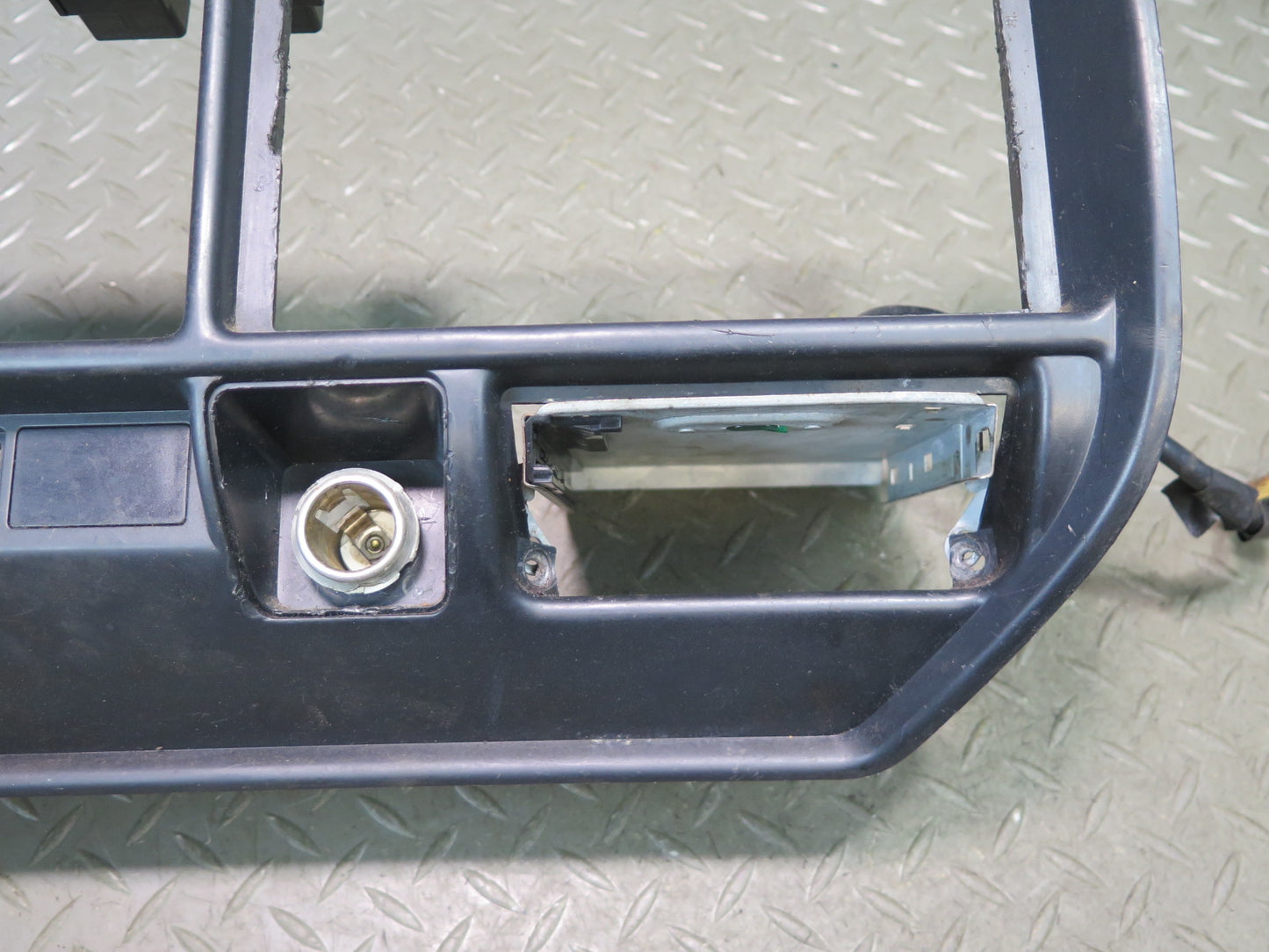 1996-1997 Lexus FZJ80L LX450 Dash Center Radio Trim Bezel Panel 55412-60110