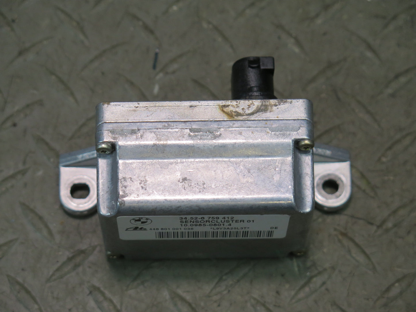 03-05 BMW E85 Z4 M54 YAW Rate Speed Sensor 6759412 OEM