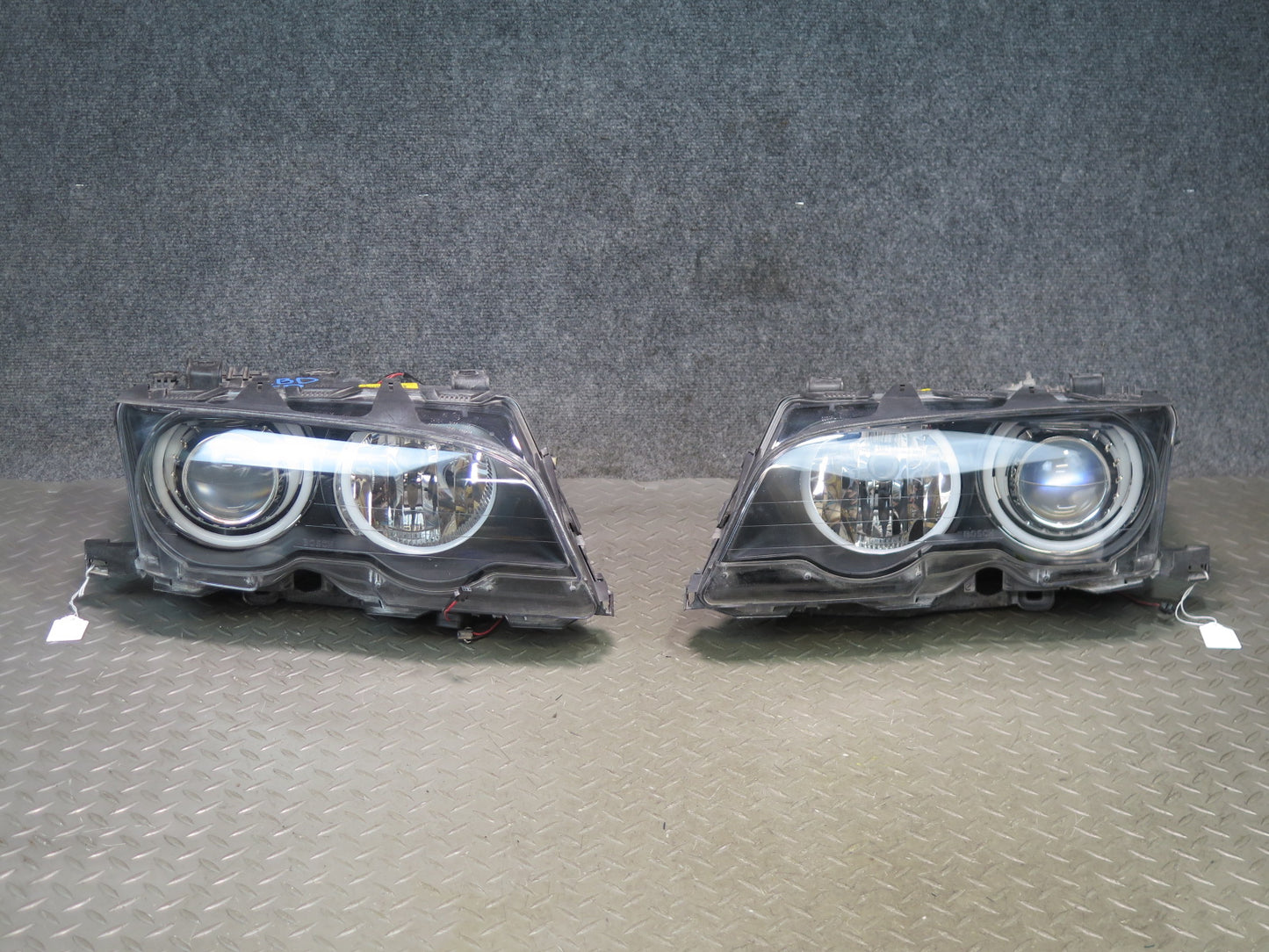 2001-2002 BMW E46 M3 Coupe Convertible Front Xenon HID Headlight Lamp Set of 2