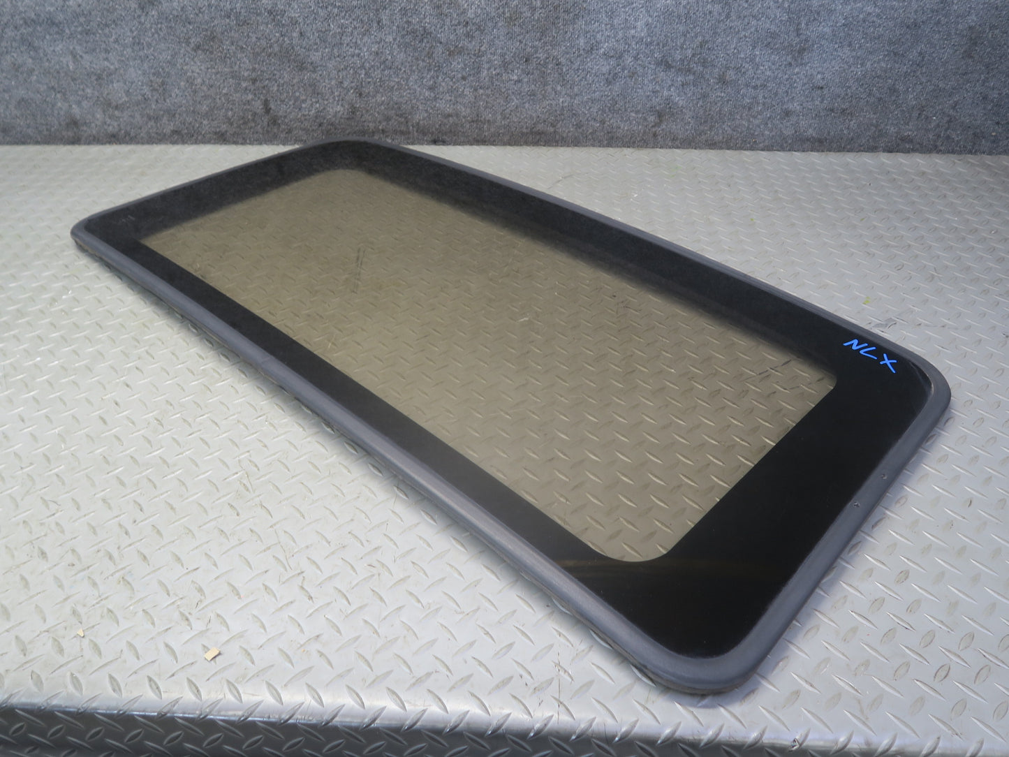1996-1997 Lexus FZJ80L LX450 Front Upper Sunroof Moon Roof Window Glass