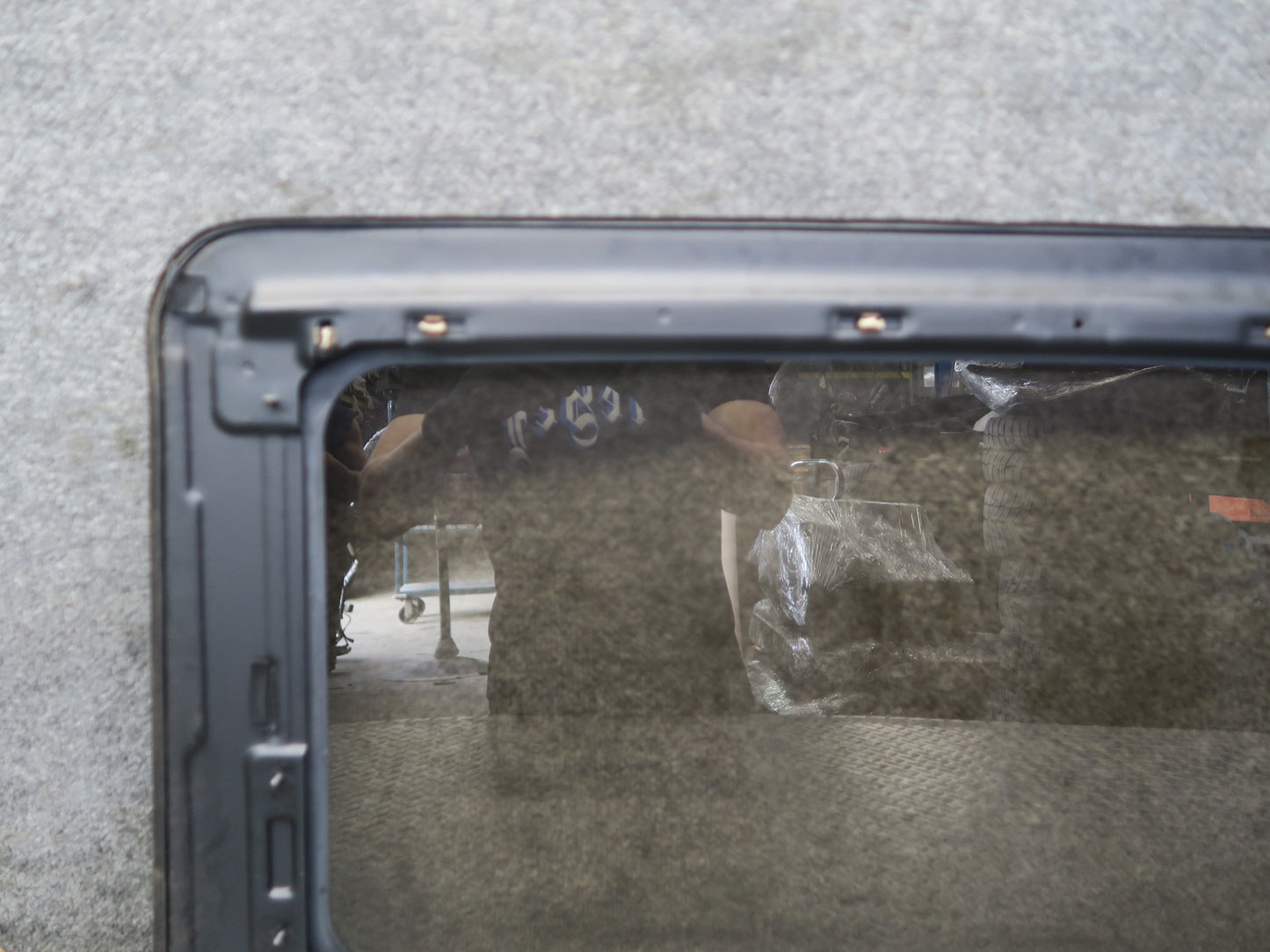 1996-1997 Lexus FZJ80L LX450 Front Upper Sunroof Moon Roof Window Glass