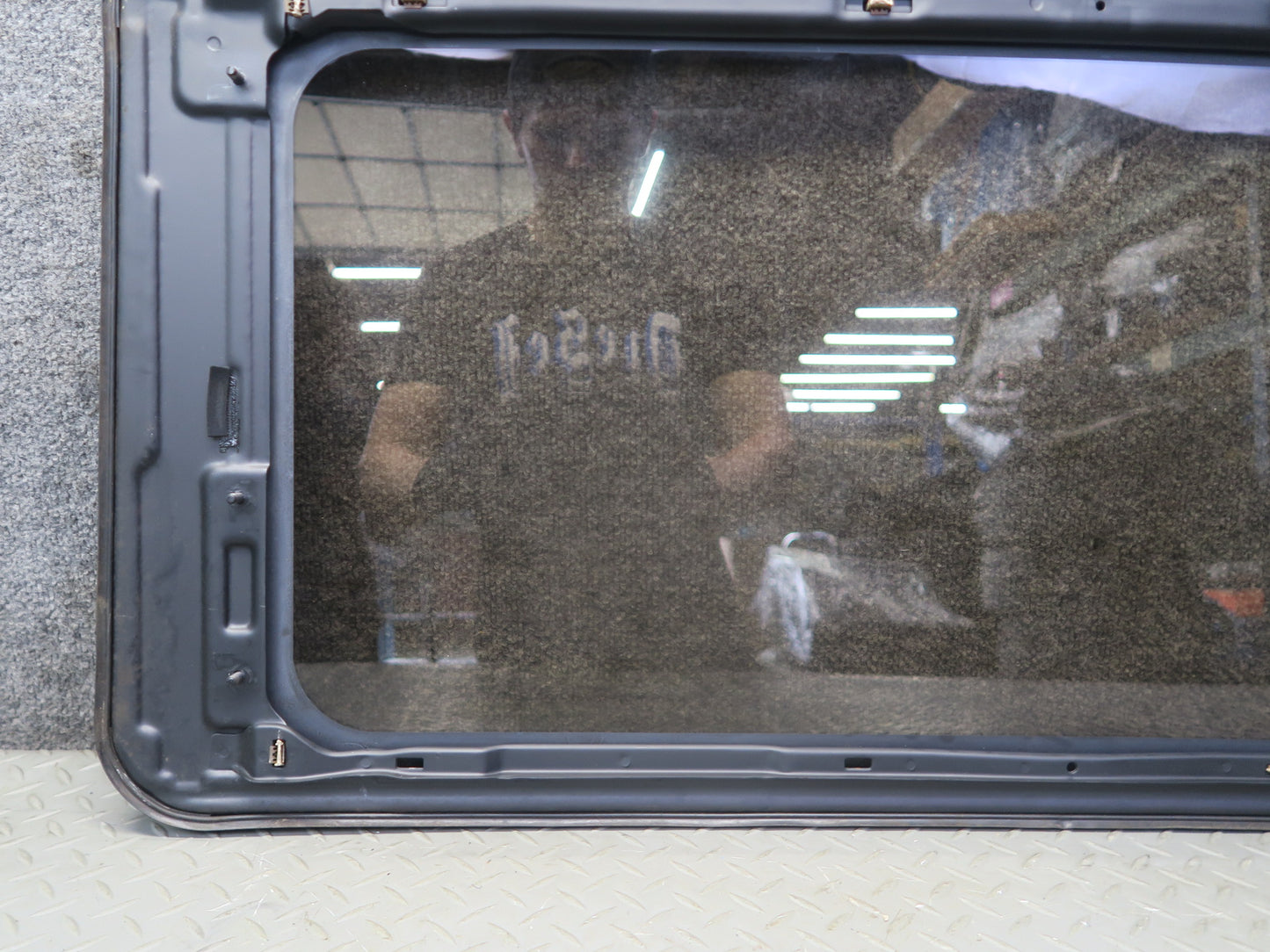 1996-1997 Lexus FZJ80L LX450 Front Upper Sunroof Moon Roof Window Glass