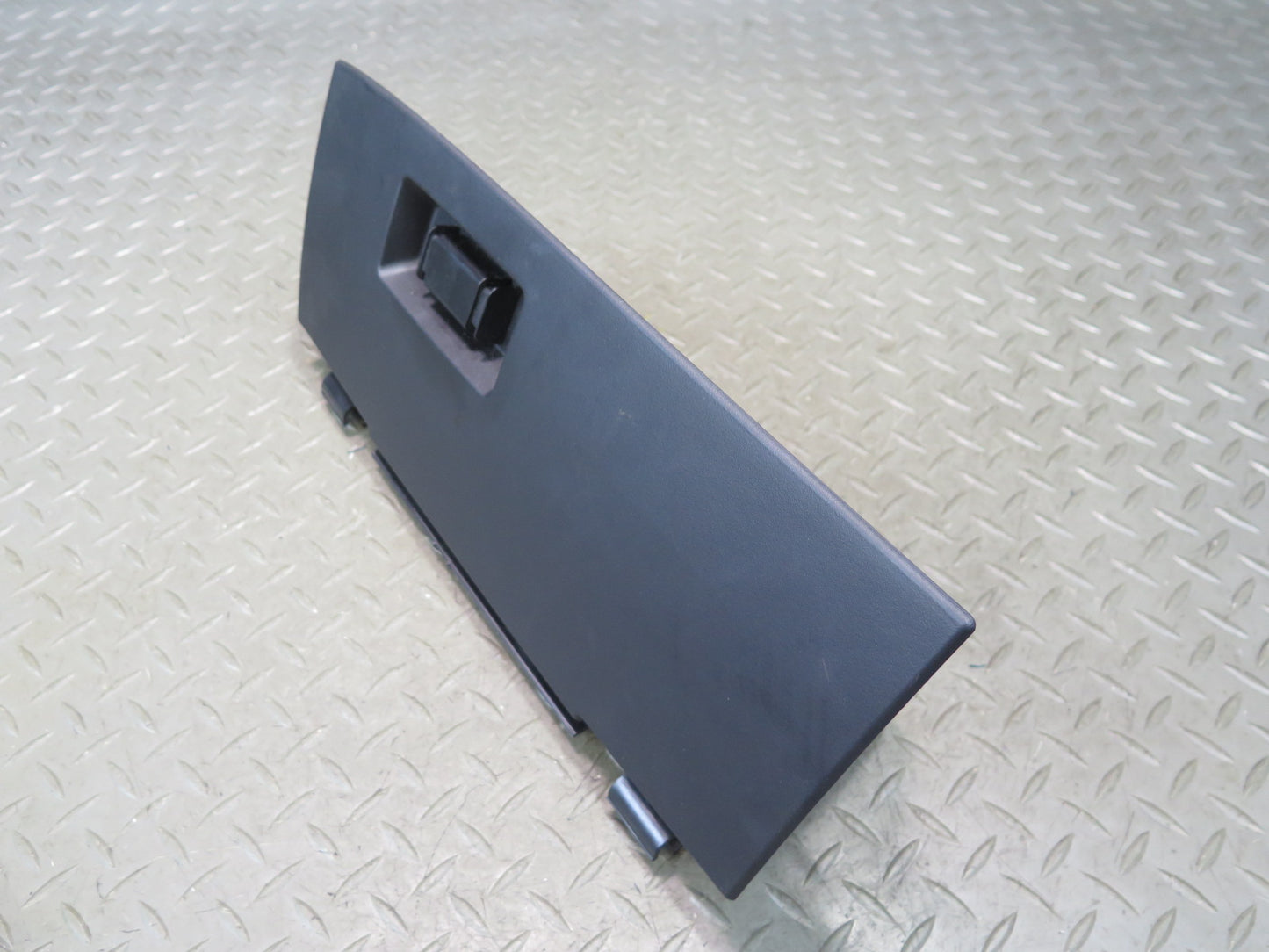 03-05 BMW E85 Z4 Dash Front Right Glove Box Compartment Storage 7054193 OEM