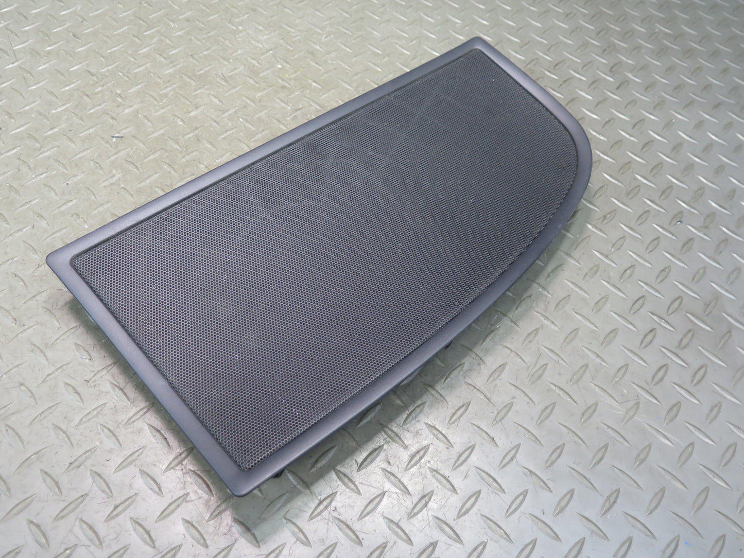 03-08 BMW E85 Z4 Rear Right Lateral Panel Speaker Cover Black OEM