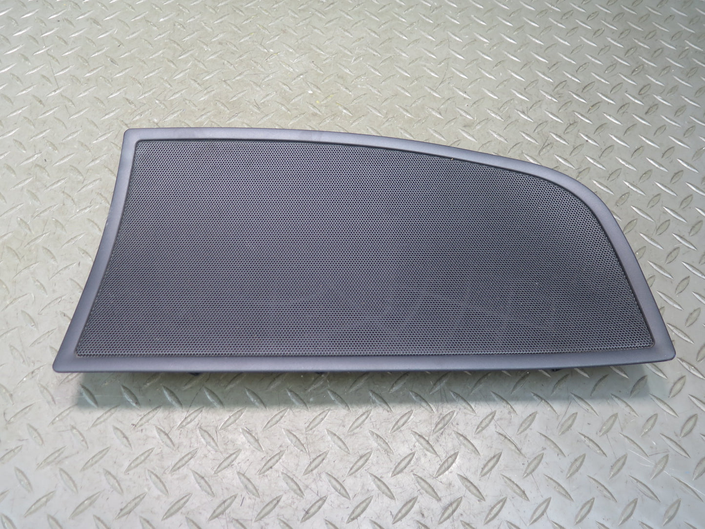 03-08 BMW E85 Z4 Rear Left Lateral Panel Speaker Cover Black OEM