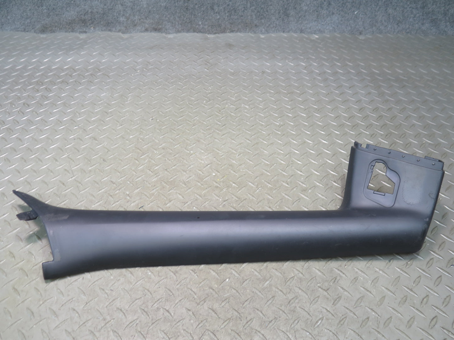 03-08 BMW E85 Z4 Roadster Set of 2 Front Left & Right A Pillar Trim Cover OEM