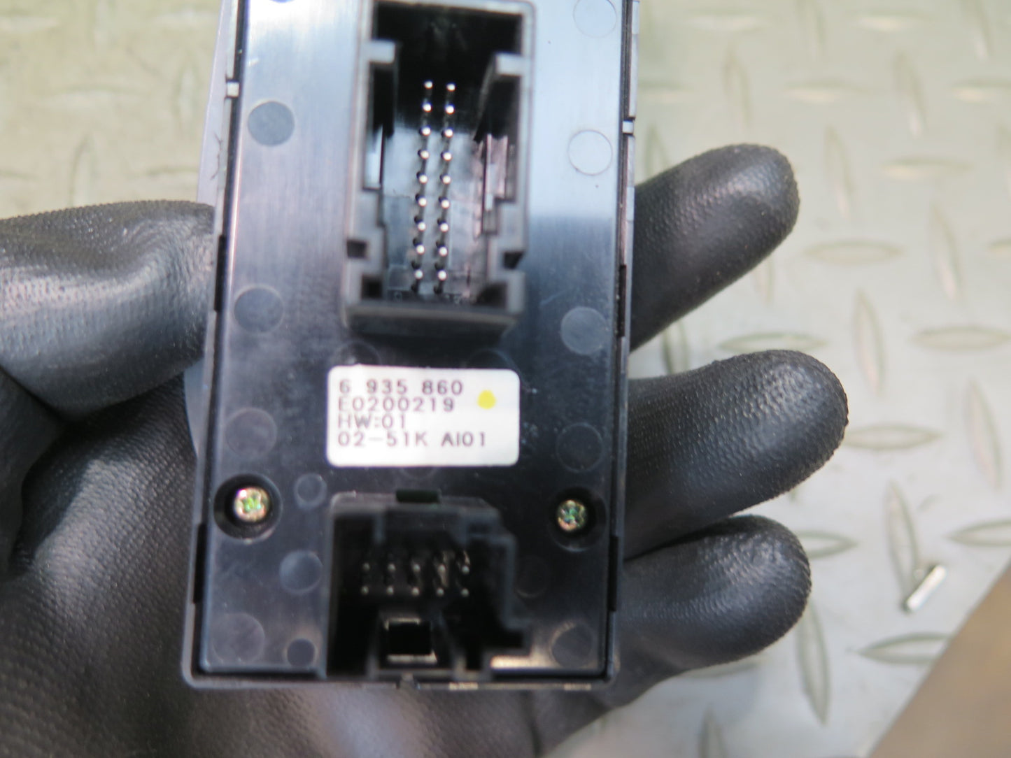 03-08 BMW E85 Z4 Left Door Master Power Window Mirror Switch 6935860 OEM