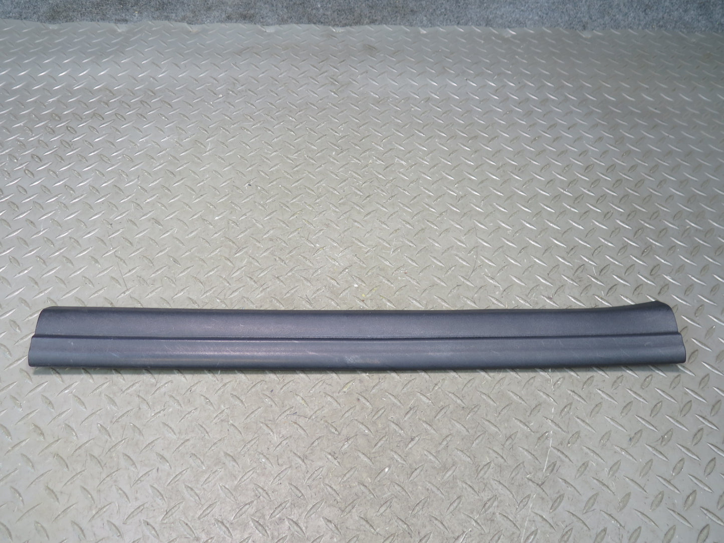 03-08 BMW E85 Z4 Left & Right Inner Door Scuff Sill Plate Trim Cover Set OEM