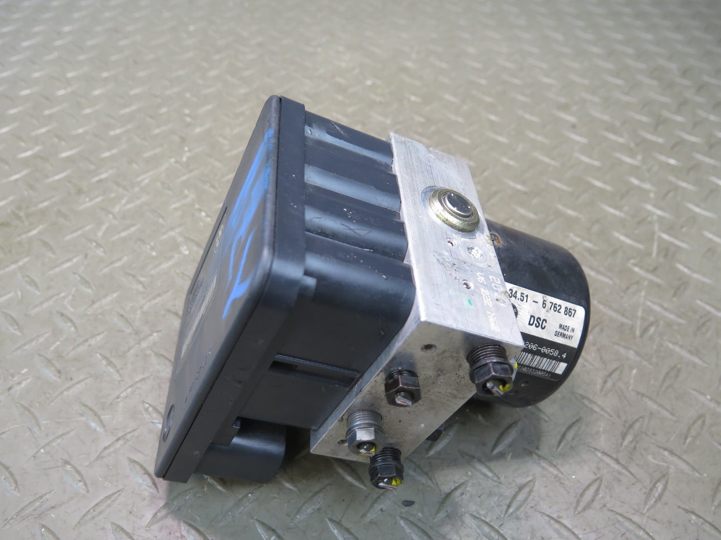 03-05 BMW E85 Z4 3.0L RWD Anti Lock Brake ABS DSC Pump Module 6762867 OEM