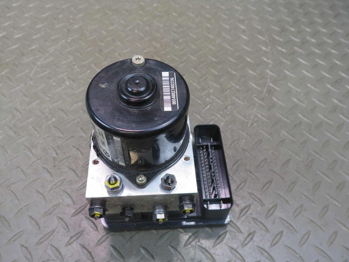 03-05 BMW E85 Z4 3.0L RWD Anti Lock Brake ABS DSC Pump Module 6762867 OEM