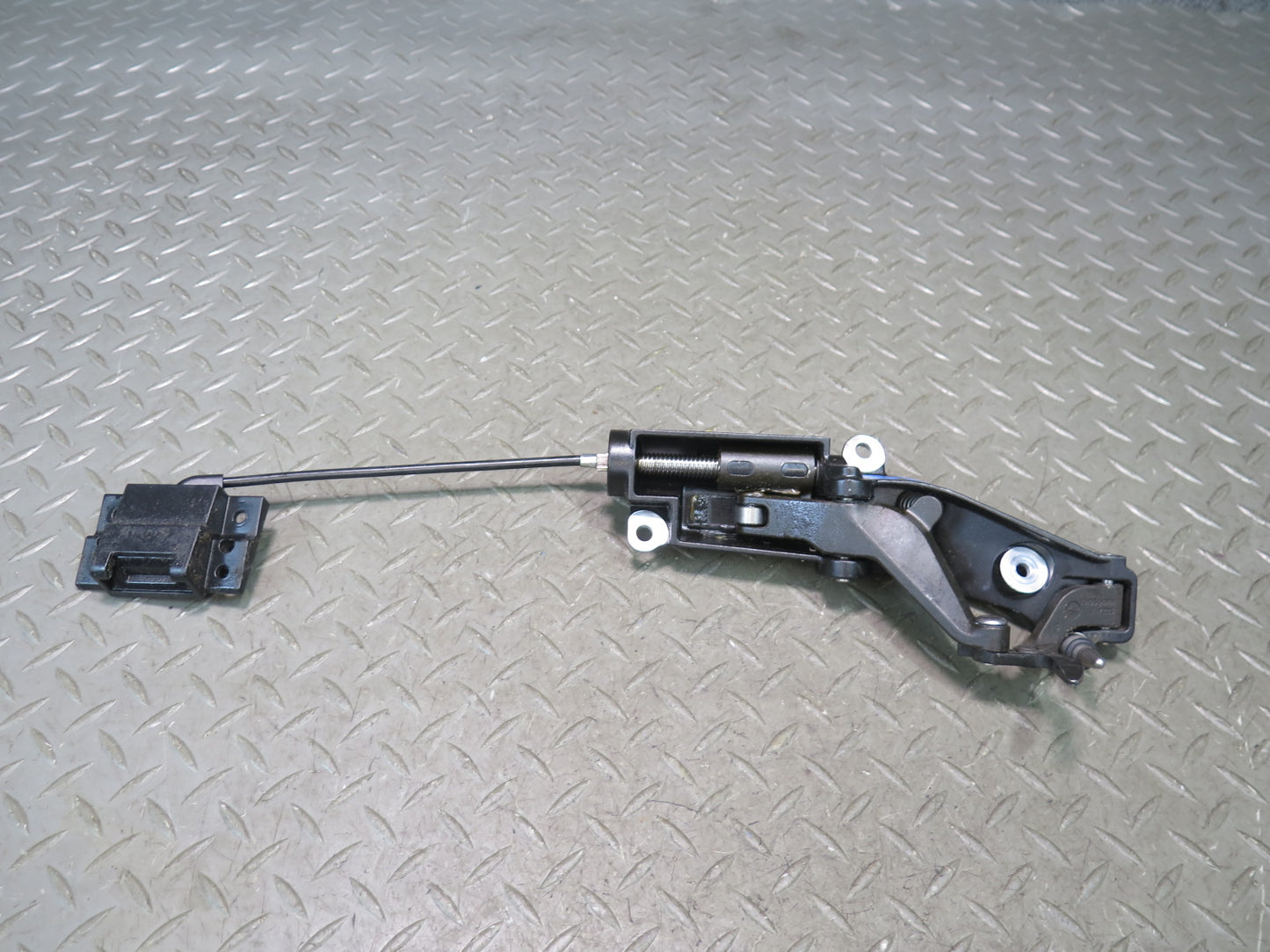 03-08 BMW E85 Z4 Left & Right Soft TOP Lock Latch Mechanism Set OEM