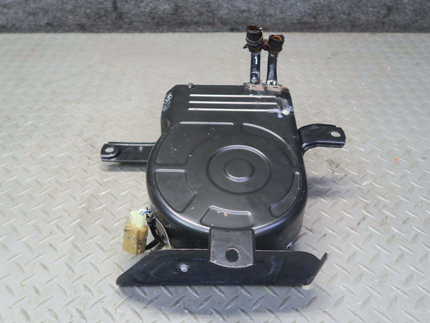 1996-1997 Lexus FZJ80L LX450 Rear A/C Heater Blower Motor Fan 87110-60190