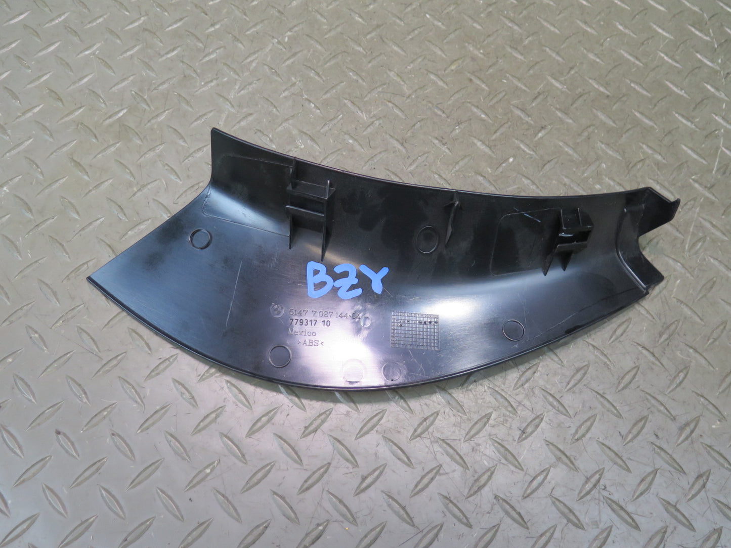 03-08 BMW E85 Z4 Set of 2 Interior B Pillar Lower Door Sill Trim Panel Black OEM