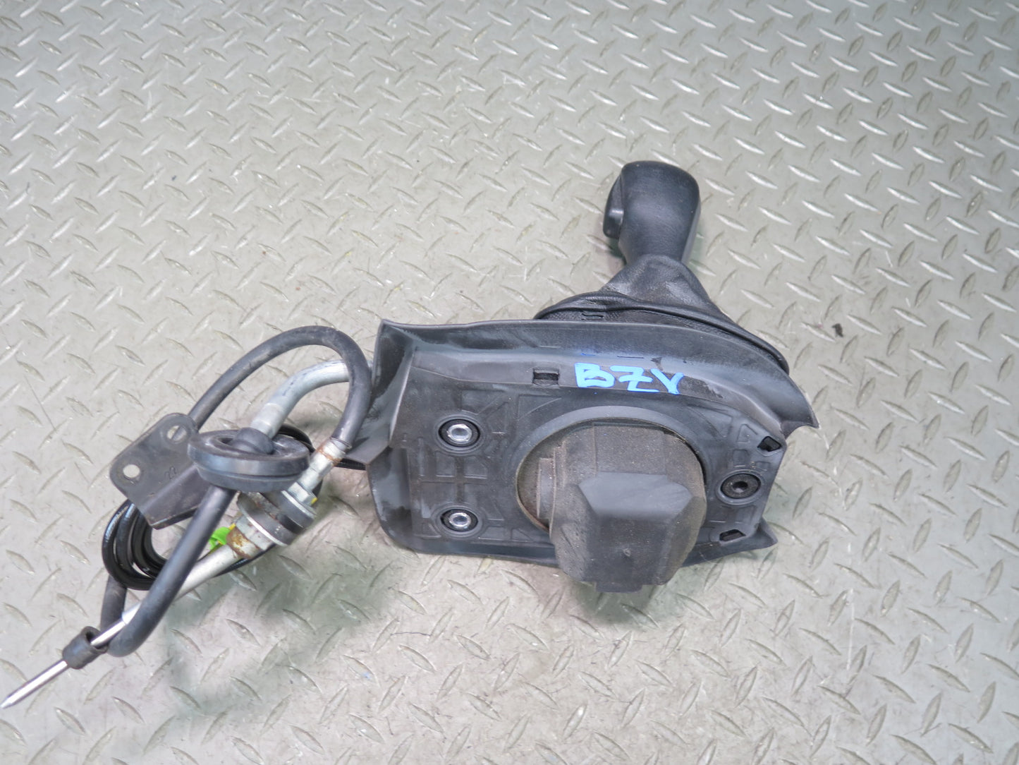 03-05 BMW E85 Z4 M54 A/T Automatic Transmission Shifter w Knob & Cable Assy OEM