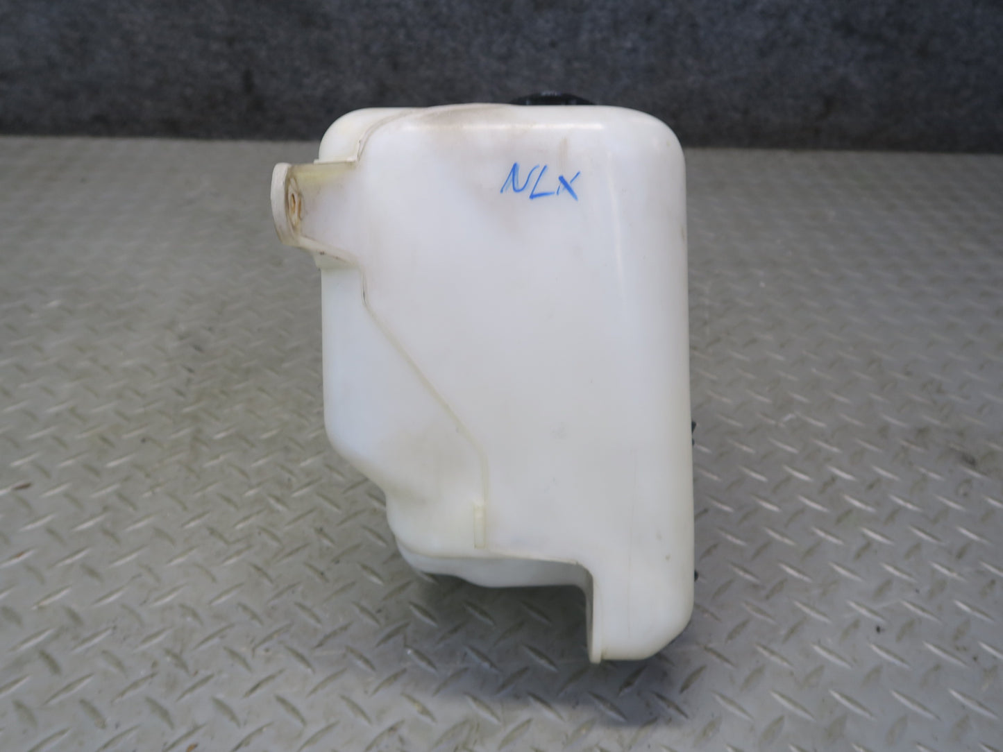 1996-1997 Lexus FZJ80L LX450 Windshield Washer Fluid Reservoir Tank w Pump