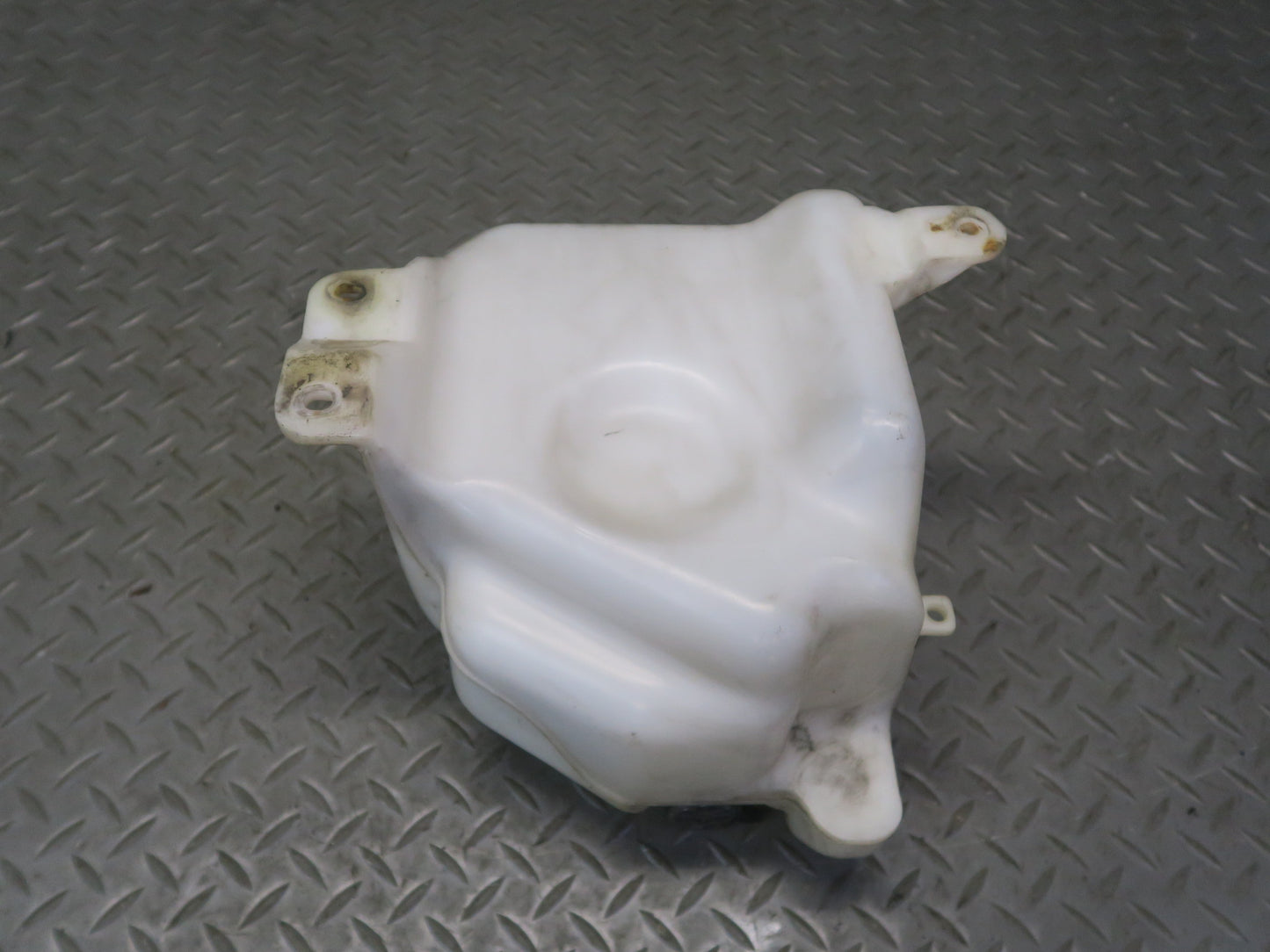 1996-1997 Lexus FZJ80L LX450 Windshield Washer Fluid Reservoir Tank w Pump