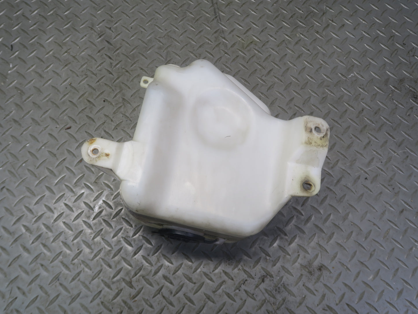 1996-1997 Lexus FZJ80L LX450 Windshield Washer Fluid Reservoir Tank w Pump