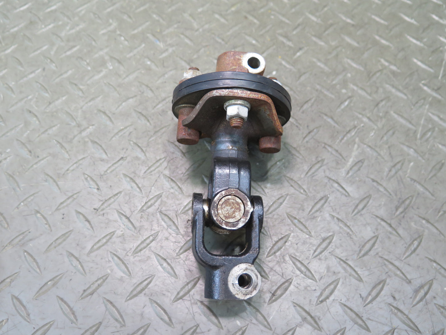 1996-1997 Lexus FZJ80L LX450 Steering Column Linkage Shaft Rod U Joint